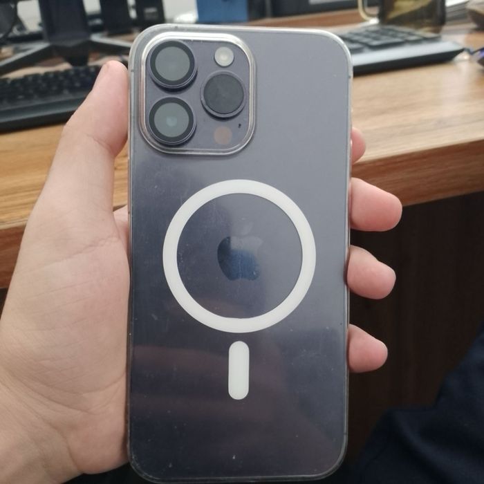Iphone 14 Pro Max 256 560$