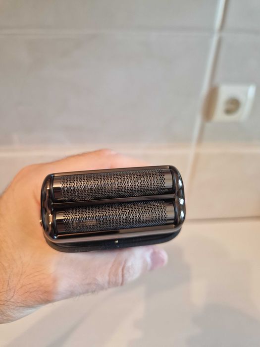Aparat de ras profesional Babyliss Pro UV Double Foil