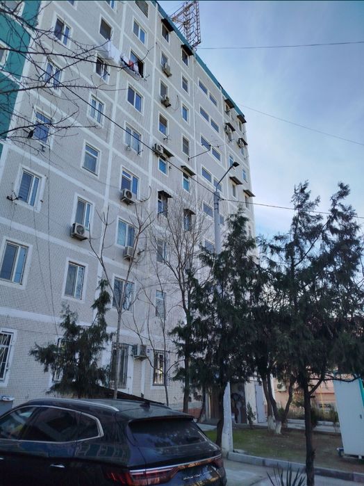 3/9/9 Паркентский На против Паркентский рынок 71м2 Срочно!