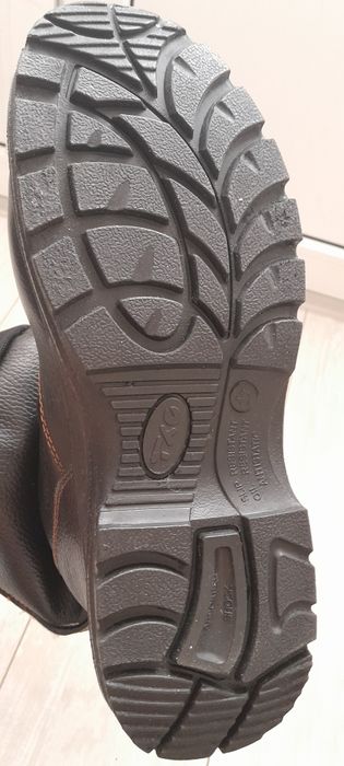 Продам, зимние сапоги