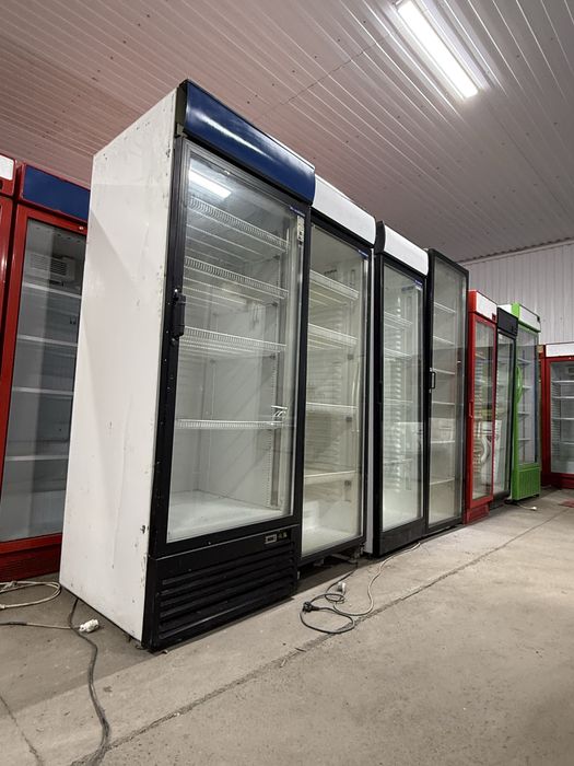 Продам холодилники в харошенм состаяние