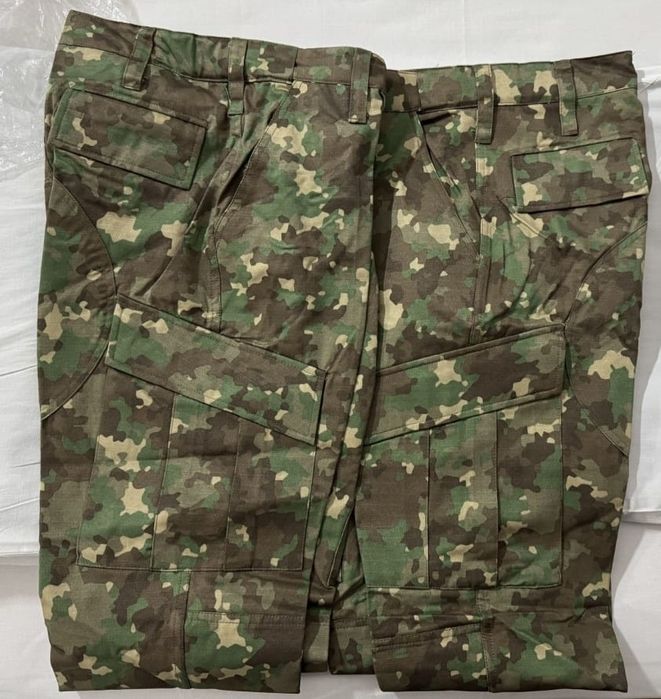 Ținută militară combat