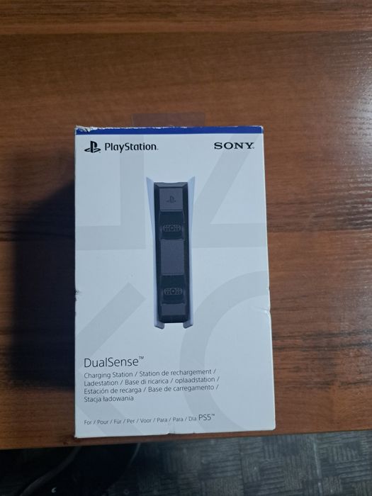 Зарядная станция для PLAYSTATION 5