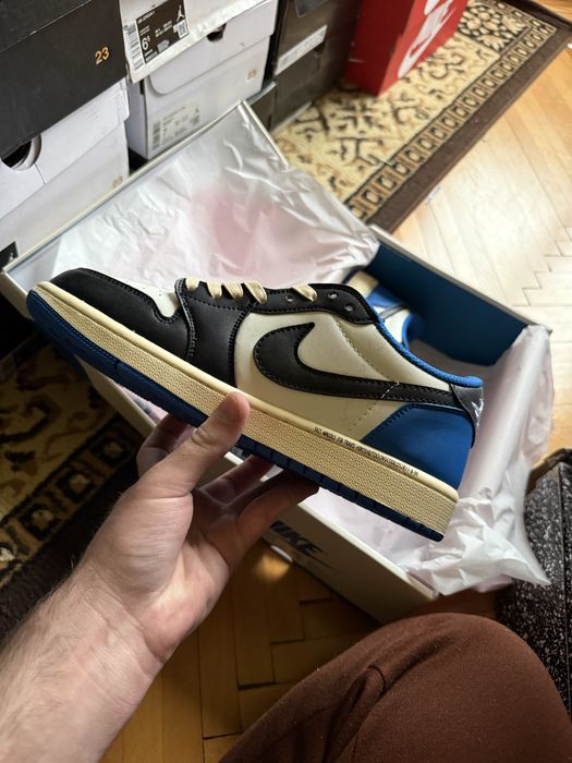 Jordan 1 Travis Scott Fragment marimea 41 si 42