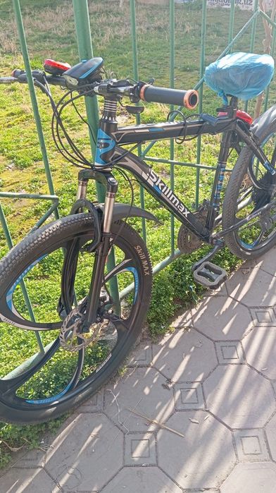 Велосипед сотилади жуда яхши ишлиди зур