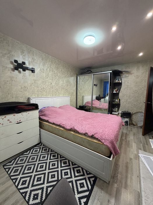 Продам 3-х комн.квартиру улучшеной планировки в Согре