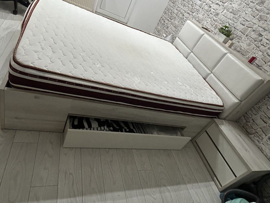 Pat dormitor +2 noptiere