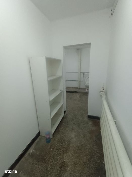 Piata Iancului   100mp etaj 1