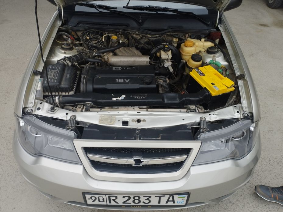 Нексия 2 сотилади