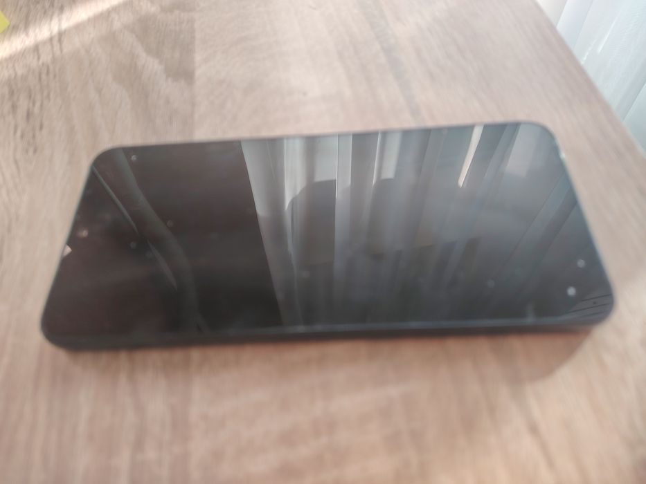 URGENT Samsung a05s 64gb cu 4gb ram