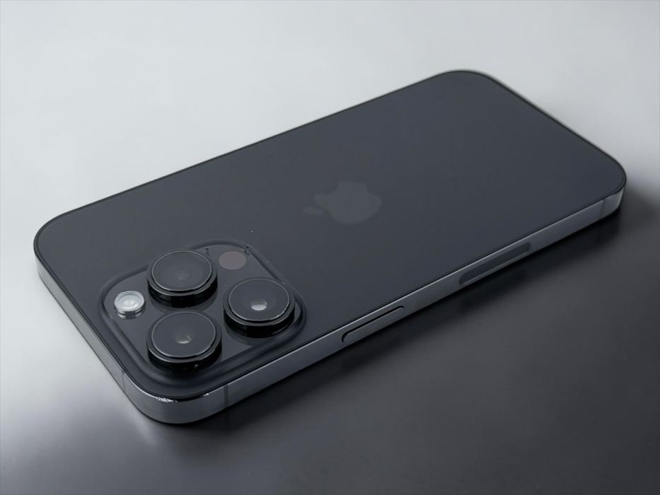 Apple iPhone 14 Pro 128GB Space Black USA! Отличен!