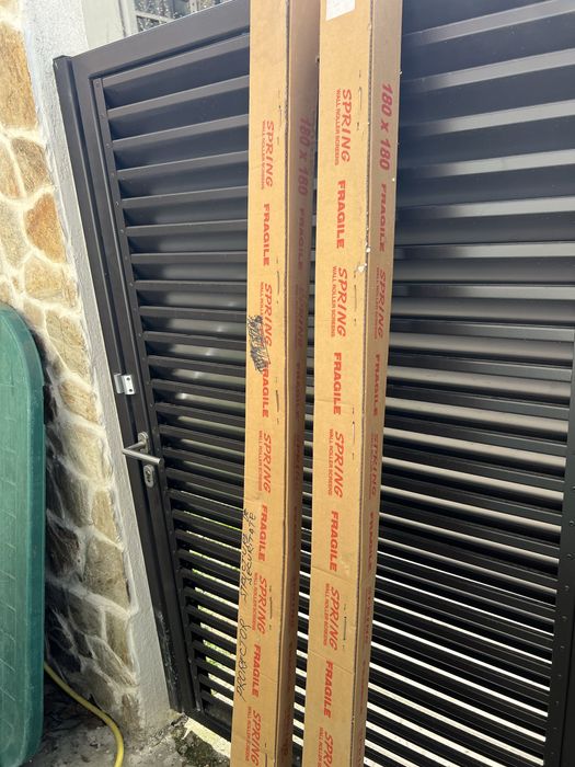 Ecran pentru proiector