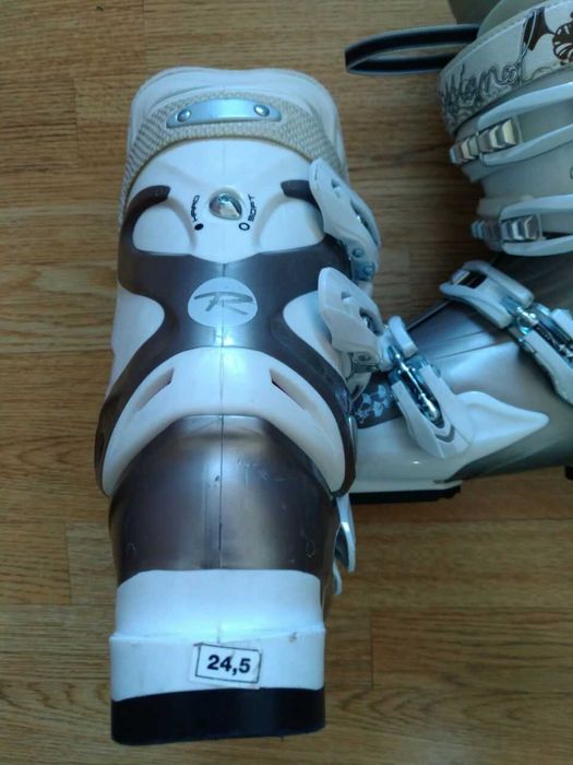 Горнолыжные ботинки