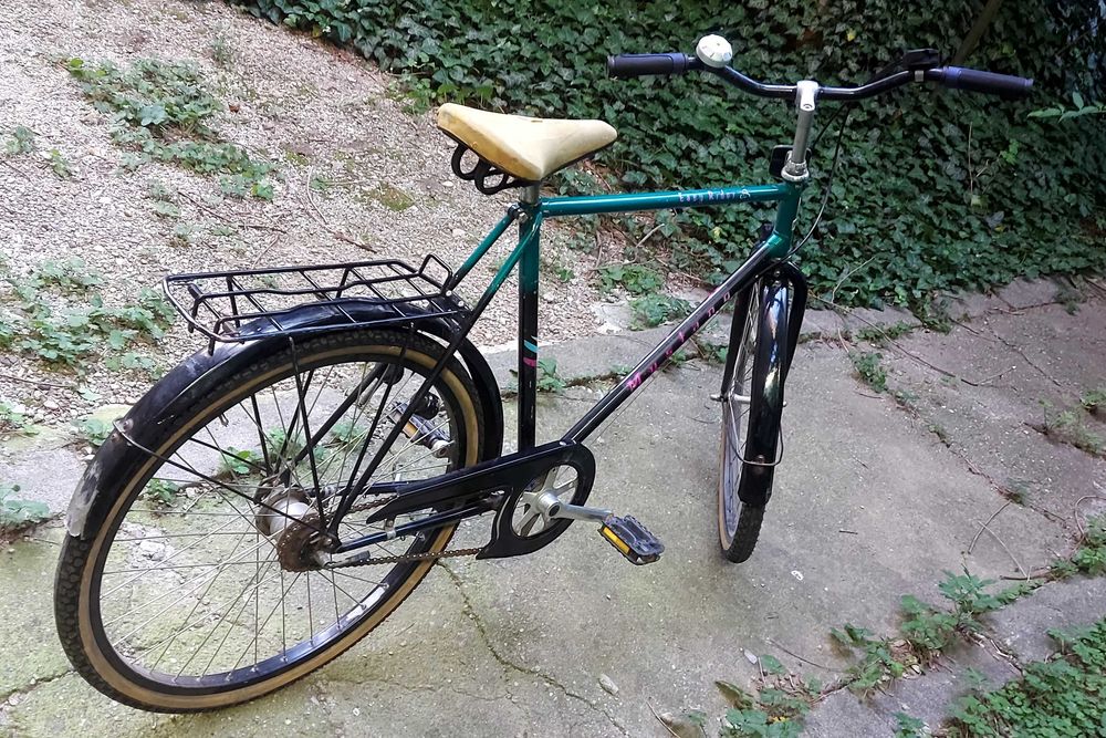Vând bicicletă Mustang