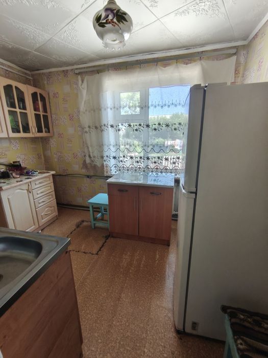 Продам квартиру  с гаражом