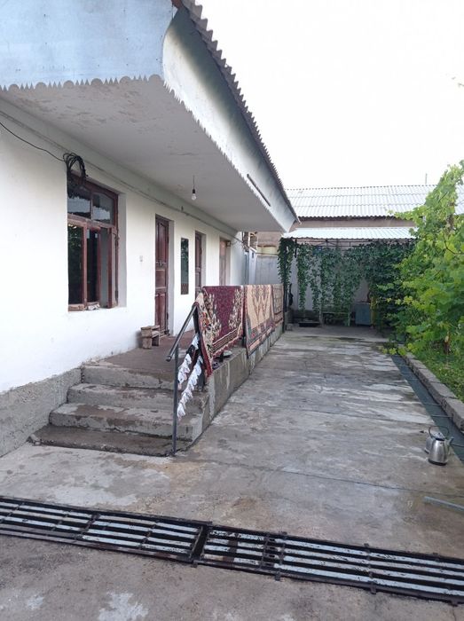 Uy sotiladi/ Дом продается