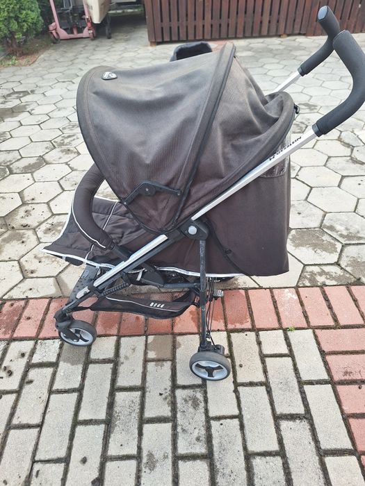Cărucior de copii si scoica