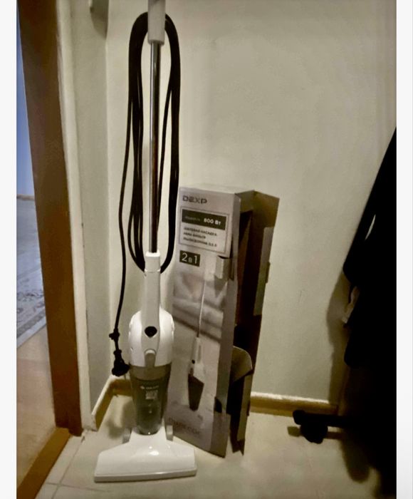 Пылесос DEXP M-800V