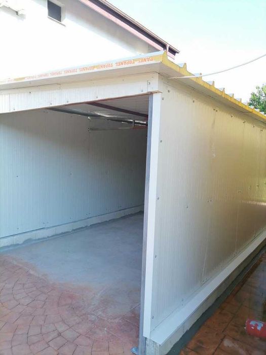 Casa Modulara, Garaje Auto si Containere stil birou din structura metalica si panou sandwich termoizolant