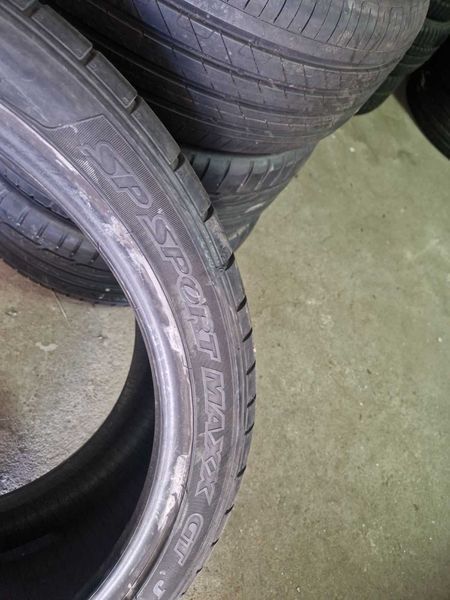 2 Dunlop R20 275/35
летни гуми DOT3918