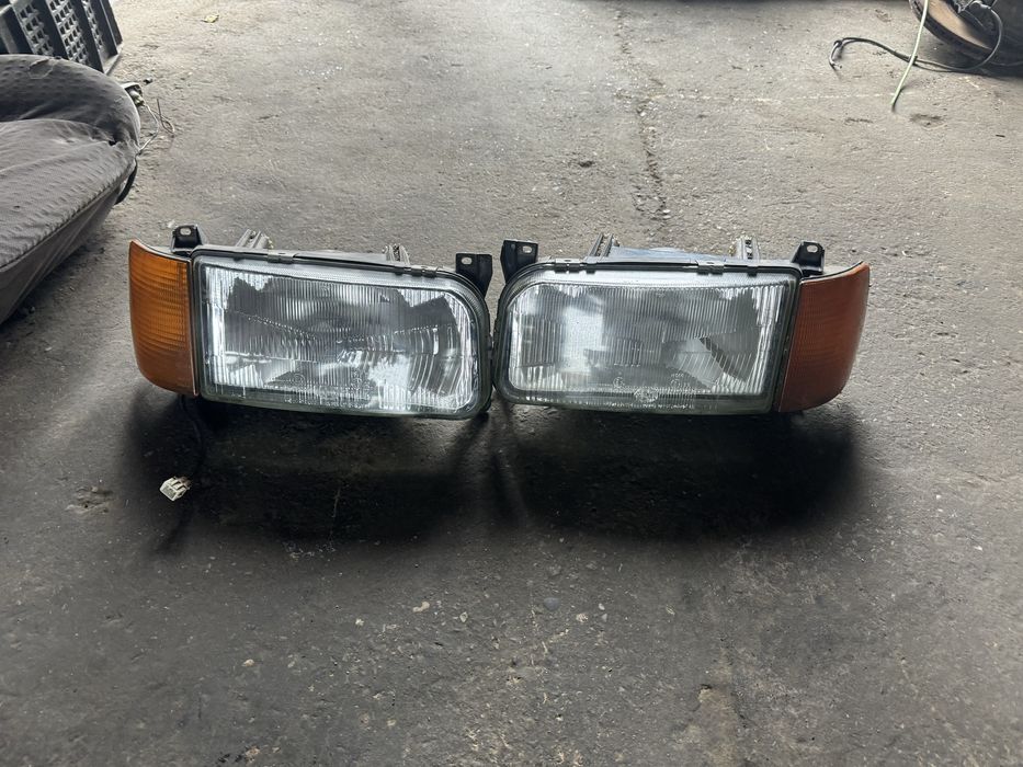 Пассат б .3 фара оригинал