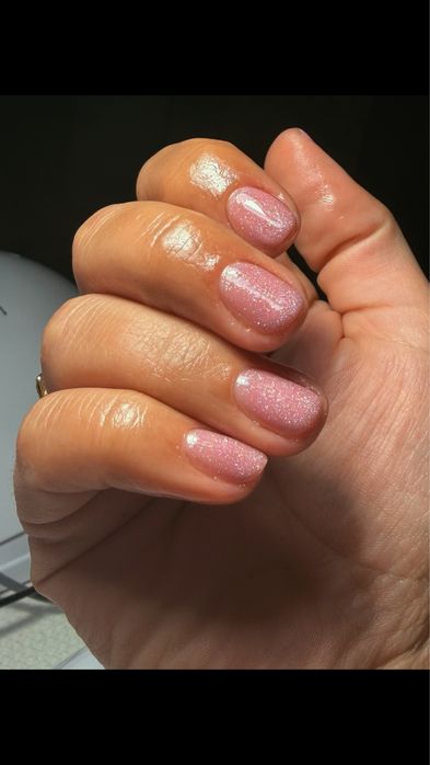 Aplic unghii cu gel\ semi