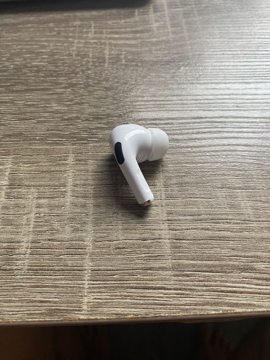 Apple AirPods 1 Pro