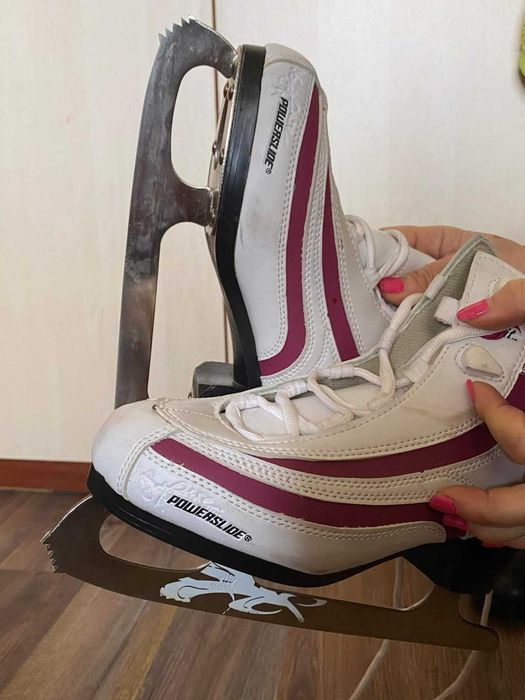 Зимни кънки №36-37 нови