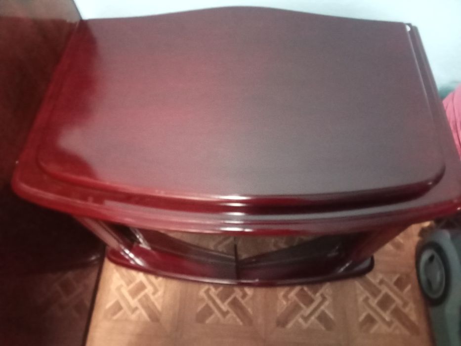 Тумбочка под телевизор