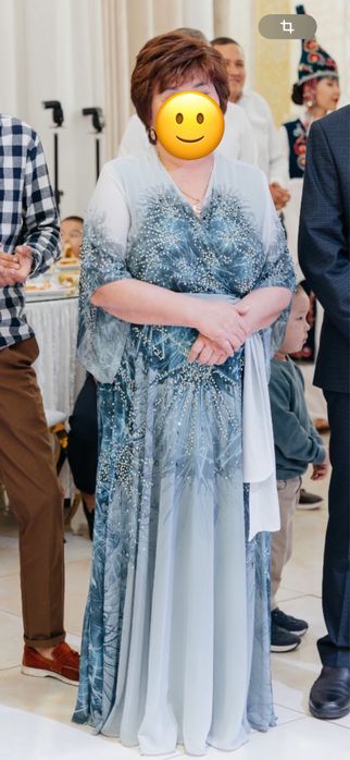 Продаетс Вечернее плалтье