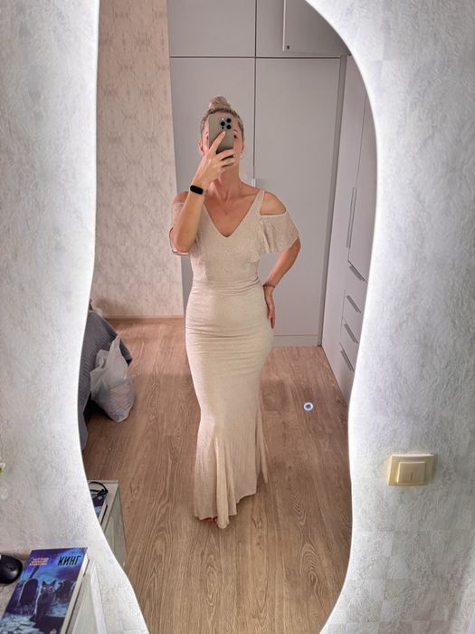 Продам платье вечернее