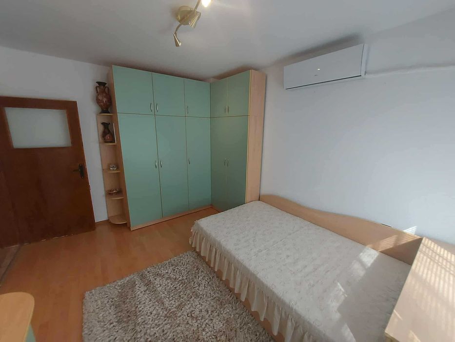 Продава се Тристаен апартамент в Омуртаг - 74 кв.м за 1144 €/кв.м - Снимка #9