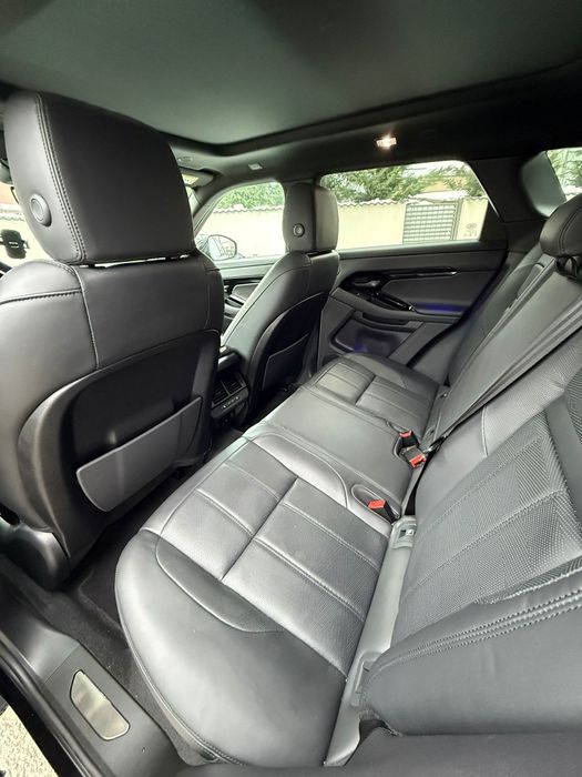 Range Rover Evoque 2.0D BLACK EDITION / 200CP / AWD Dynamic SE