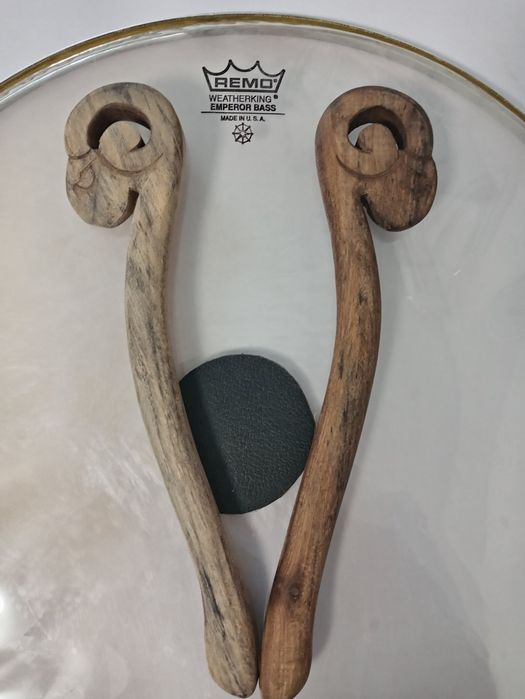 Кияк, палка за тъпан.
L= 32 см.