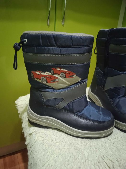 Зимние дутики на мальчика 33 р