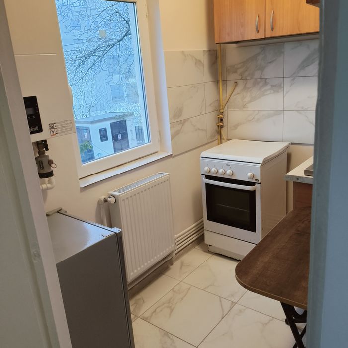 Închiriez apartament cu 1 cameră zona Gării complet mobilat și utilat