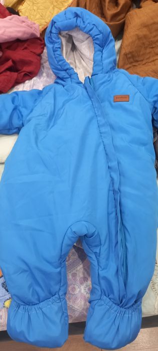 Продам комбез димнесезонный для малыша