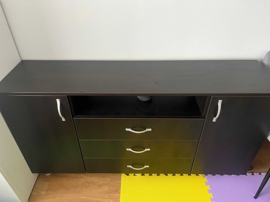 Comoda 3 sertare 150x37x80 cm