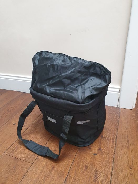 Vand cos compactabil pt bicicleta