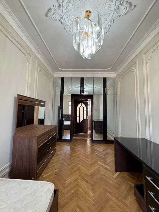 Уста Ширин | метро Минор 7-соток 8-комнат  600 м2 [ДМ-339]