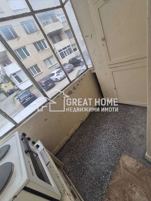 Продава се Четиристаен апартамент в Търговище, Център - 110 кв.м за 556 €/кв.м - Снимка #7
