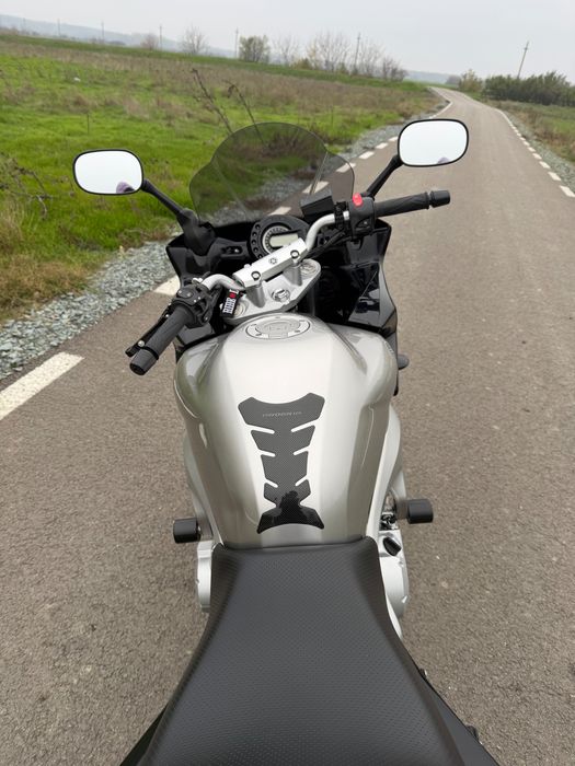 Vând yamaha FZ 6 S1