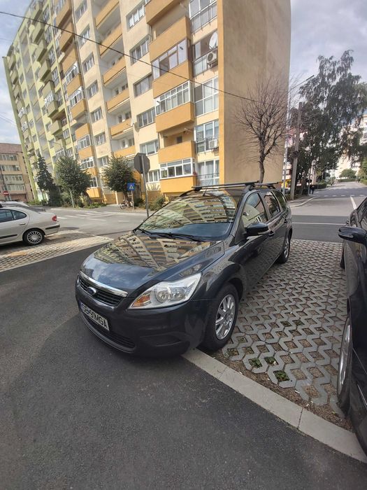 FORD Focus 2010 — imagine 3
