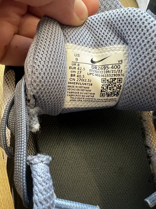 Маратонки Nike номер 42,5