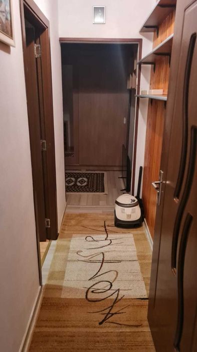 Apartament cu 3 camere de inchiriat in zona Dacia
