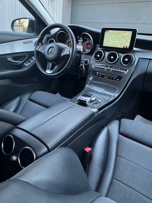 Mercedes-Benz C220~Automat~Head Up~Navigatie~Euro6