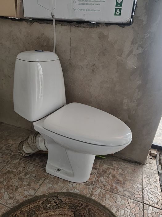 Унитаз санузел белый