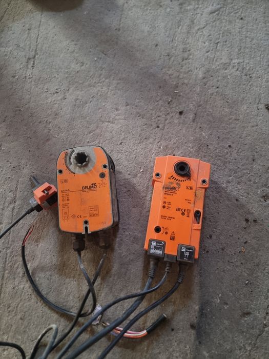 Set 2 Servomotoare Clapete Ventilație Belimo 230V și 24V Arcuri Reveni
