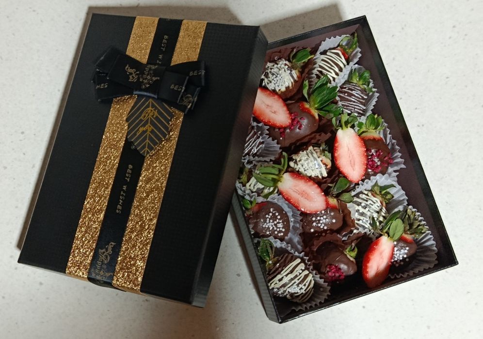 Shokoladli qulupnay.  Шоколадный клубника. EʼTIBOR BERING!