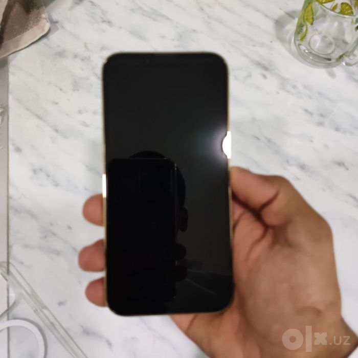 Iphone 13 Pro sotiladi abmen yuq omedganla tel qilib bezovta qimela !!